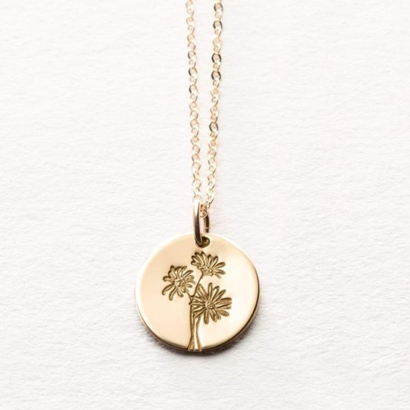 Daisy April Birth Flower Cute Gift Charm Necklace - Picture 3 of 15